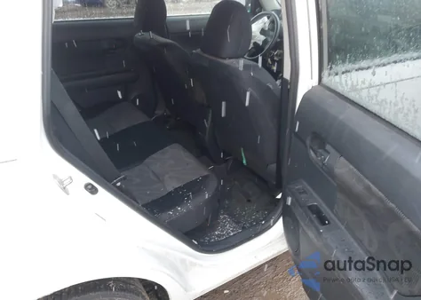 2015 Scion Xb z USA, uszkodzony, nr VIN JTLZE4FE8FJ071280